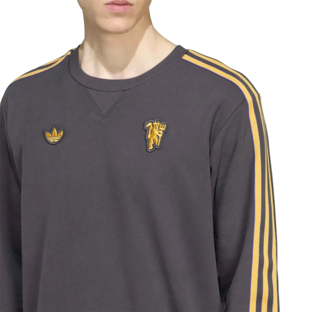 Manchester United Originals casual presentation sweat tracksuit 2025/26 - Adidas